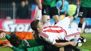 Μας έπιασαν τα γέλια με το πέναλτι του Ολυμπιακού! (video)