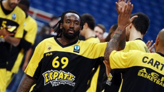 Τέλος από ΑΕΚ ο Ουόρεν