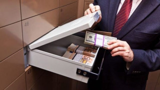 Έλεγχοι 10ετίας σε καταθέσεις, θυρίδες, πιστωτικές και δάνεια