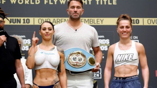 Ήττα για την τόπλες πυγμάχο, έχασε τον παγκόσμιο τίτλο από την Έλι Σκότνι