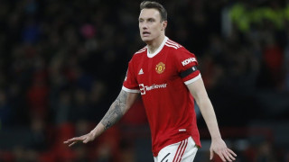 To ποσό που έλαβε ο Φιλ Τζόουνς από τη Γιουνάιτεντ για 75 παιχνίδια!