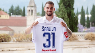 Συμπαίκτης με τον Λιβάγια ο Σάρλια, στη Χάιντουκ