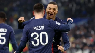 Οι ευχές του Μπαπέ στον Μέσι