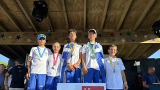 Ιστιοπλοΐα: Δύο ελληνικά σκάφη στην δεκάδα του Παγκοσμίου πρωταθλήματος Όπτιμιστ