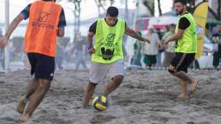 Το 1ο Metropolis Beach Soccer Tournament, powered by Waterland, άρχισε με πλούσιο θέαμα!
