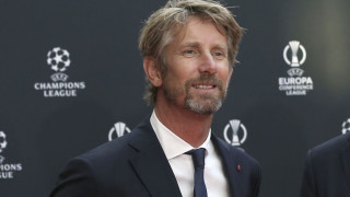 Ο Φαν ντερ Σαρ παραμένει σε κρίσιμη κατάσταση