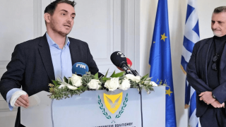 Παραιτήθηκε ο Μιχάλης Χατζηγιάννης από το Υπουργείο Πολιτισμού