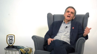 Τσακαλώτος: Οι ατάκες για τη Γιοχάνσον, τον ΠΑΟΚ και το τσίπουρο