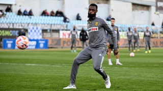 Άρης: Παρελθόν και επίσημα ο Ενκουλού