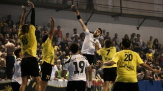 Ισοπαλία στο ντέρμπι Δικεφάλων! 