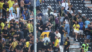 Ένταση στην Τούμπα μεταξύ ΜΑΤ και οπαδών της Μπεϊτάρ