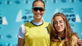 Ιστιοπλοΐα: Ολοταχώς για μετάλλιο οι Κερκέζου-Γιαννούλη στο Παγκόσμιο 420