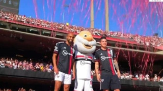 Τρέλα στην παρουσίαση Χάμες Ροντρίγκεζ και Λουκας Μόουρα στη Σάο Πάολο (vid)