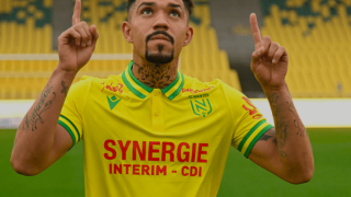 Η παρουσίαση του Αουγκούστο στη Ναντ με ατάκα... Καντονα (vid)