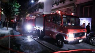 Θεσσαλονίκη-Φωτιά σε διαμέρισμα: Διασωληνωμένη μία ηλικιωμένη-Εννέα απεγκλωβισμοί