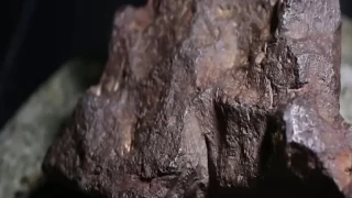 ΗΠΑ: Άνδρας χρησιμοποιούσε για στόπερ στην πόρτα...κομμάτι από πολύτιμο μετεωρίτη - Τον πούλησε για 75.000 δολάρια