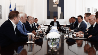 Πανελλήνια Ομοσπονδία Αστυνομικών για σύσκεψη στο Μαξίμου: «Κατώτεροι των περιστάσεων»