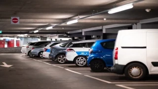 Αθήνα: Πούλησε υπόγεια θέση πάρκινγκ έναντι 200.000 ευρώ