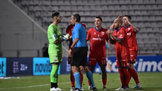 Βόλος: «Προτείνουμε στον κ. Μπένετ στο σεμινάριο διαιτησίας να δείξει τις αποφάσεις διαιτητή και VAR στο Μαρσέιγ - Παναθηναϊκός»