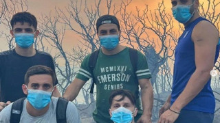 Πανθρακικός: Δίνουν «μάχη» με τη φωτιά οι ποδοσφαιριστές