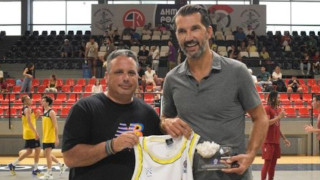 Με Στογιάκοβιτς το φιλικό του Λαυρίου με το Stanford