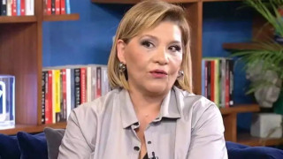 Γιώτα Νέγκα: «Σταμάτησα να λέω τραγούδια της Χαρούλας Αλεξίου για να ξεφύγω»