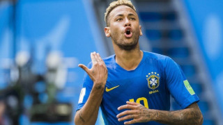 Νεϊμάρ: Επίσκεψη έκπληξη σε νεαρό θαυμαστή του που πάσχει από σπάνια ασθένεια