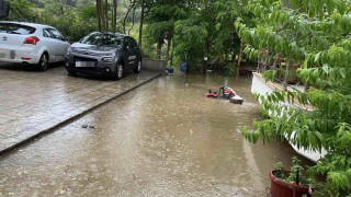 Είτε σε μια κουταλιά, είτε σε έναν τόνο νερού, εμείς πνιγόμαστε– Δράση άμεσα από τη γειτονιά μέχρι την κυβέρνηση