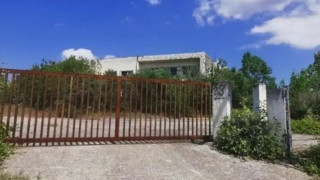 Πλειστηριασμοί: Στο σφυρί αποθήκες της «Super Market Καρυπίδη»