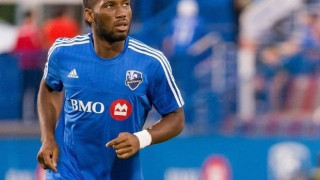 Δεν «κρεμάει» τα παπούτσια του ο Ντρογκμπά! (pic)