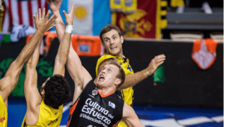 Η Βαλένθια την είδε Golden State Warriors και σπάει το ένα ρεκόρ μετά το άλλο!