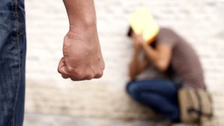 Χανιά: Εξωσχολικός μπήκε στο προαύλιο και γρονθοκόπησε μαθητή Λυκείου