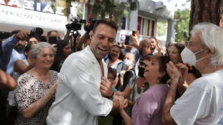 Δεν χάρηκαν όλοι με την άφιξη Κασσελάκη: «Τι είναι αυτά; Διαφημίζετε την είσοδό σας»