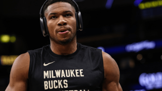 Ετοιμάζεται για την επιστροφή στην δράση ο Γιάννης Αντετοκούνμπο