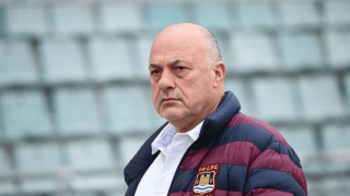 Κασσελάκης και Μπέος; Συγνώμη, εγώ δεν θέλω να ψωνίσω μιζέρια