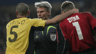 Τα παράπονα στην UEFA για Φρόιντφελντ