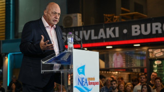 Αχιλλέας Μπέος: «Αν θεωρείτε τη λέξη π@@@@δες προσβλητική, την παίρνω πίσω»