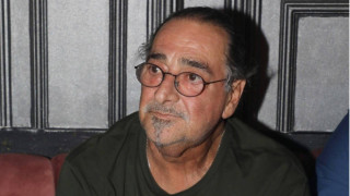 Ο Καρράς έγραψε τραγούδι στην εντατική – Από ποιον ζήτησε να το ερμηνεύσει