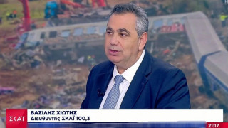 Oμοφοβικό σχόλιο στον ΣΚΑΪ για τον Κασσελάκη με «Καλαμάτα και σύκα»
