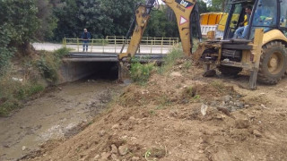 Θεσσαλονίκη: Εργασίες για να καθαριστούν τα ρέματα