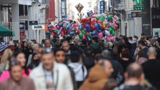 Πότε το επίδομα ανεργίας ΔΥΠΑ θα φτάνει τα 1.200 ευρώ
