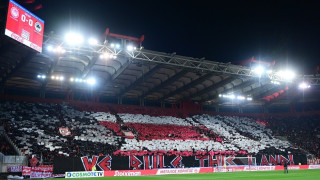 «Επίσκεψη» Ολυμπιακών στην ΕΠΟ και πανό κατά ΠΑΟΚ, ΠΑΟ, ΑΕΚ!