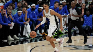 ΝΒΑ: Πολύ καλός ο Ουεμπανιάμα, θετικός ο Βεζένκοφ στο ντεμπούτο τους