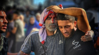 Ανατριχιαστικό βίντεο από τα συντρίμμια κτιρίου στη Γάζα