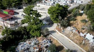 Σάμος: Ντροπιαστικές εικόνες από τη σκουπιδούπολη στα σύνορα με την Τουρκία (vid)