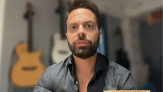 Σοκάρει ο Ηλίας Βρεττός: Βρέθηκα να κάνω κωλοτούμπες στον αέρα και να σκάω με το κεφάλι στην άσφαλτο