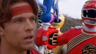 Ο «κόκκινος» Πάουερ Ρέιντζερ κατηγορείται για φόνο!