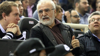 ΤΡΟΜΕΡΗ ΚΙΝΗΣΗ: Θέλει να γιορτάσει με «ασπρόμαυρα» γήπεδα!