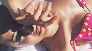 Koλάζει κόρη πασίγνωστη ποδοσφαιριστή (pics)