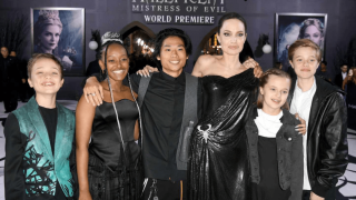 Μπραντ Πιτ - Σοκαριστική ανάρτηση του γιου του για τη «γιορτή του πατέρα»: «Είσαι παγκόσμιας κλάσης μ@....ς»